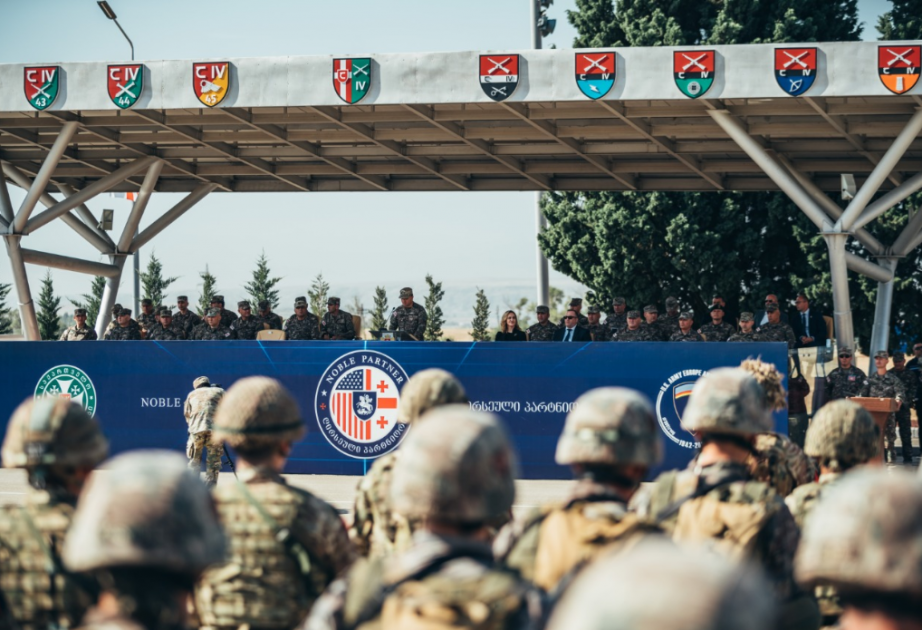 عسكريون أذربيجانيون يشاركون في التدريبات العسكرية متعددة القوميات في جورجيا