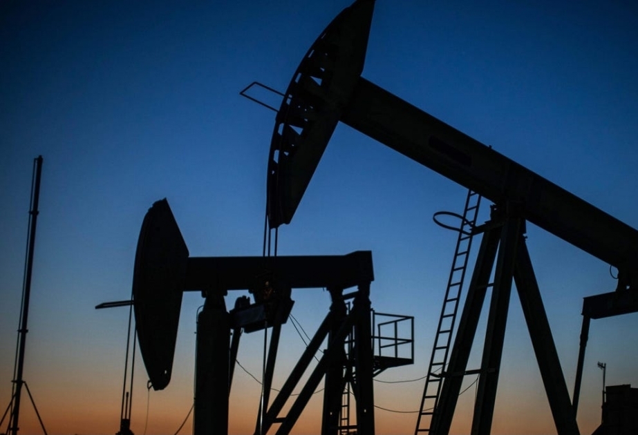 Oil prices drop on world markets