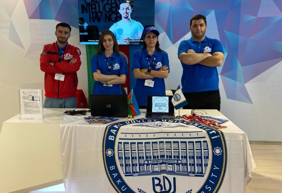 La Universidad Estatal de Bakú se presenta en "TEKNOFEST 2022"