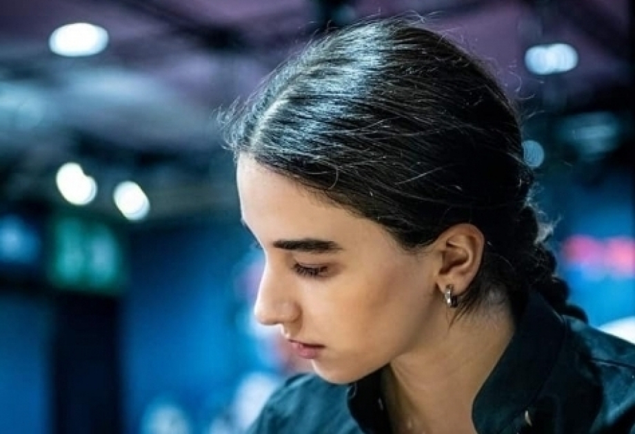 Azerbaijani female chess players win two medals at European Championship