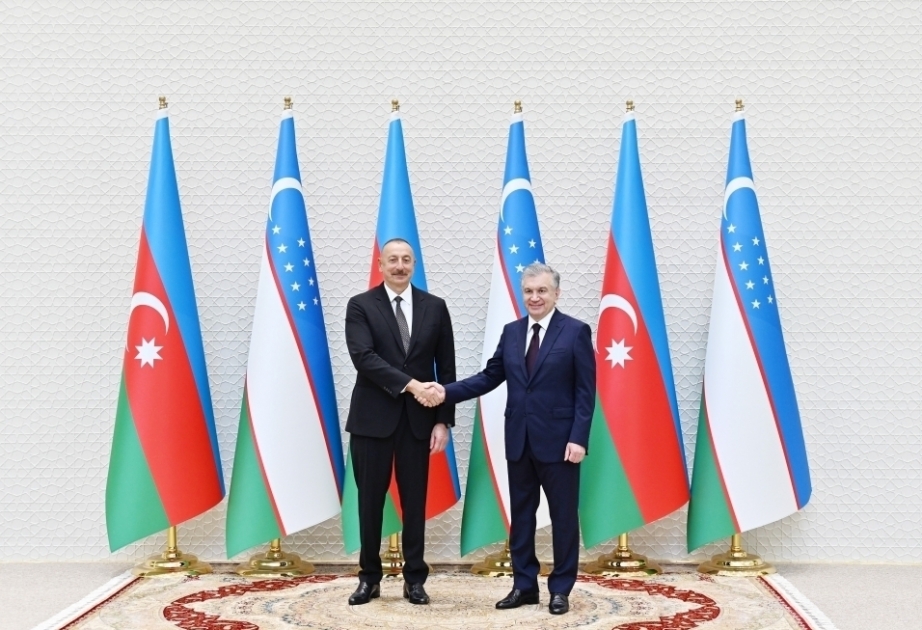 President Ilham Aliyev extends Independence Day greetings to Uzbek counterpart
