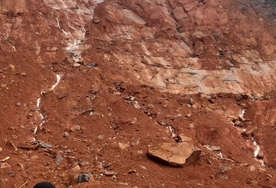 5 killed, 2 missing in NW China landslide