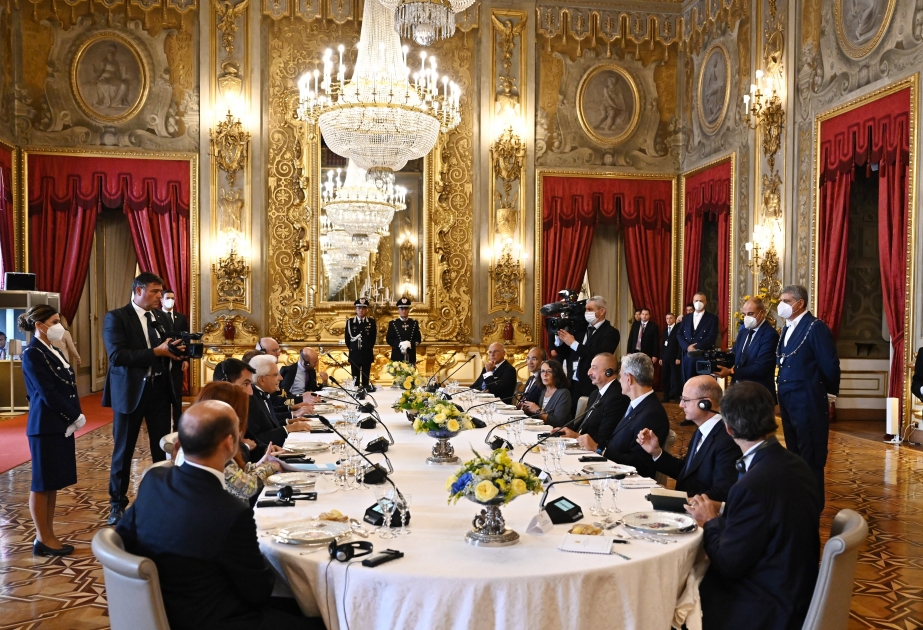 Le président Ilham Aliyev rencontre son homologue italien Sergio Mattarella à Rome VIDEO
