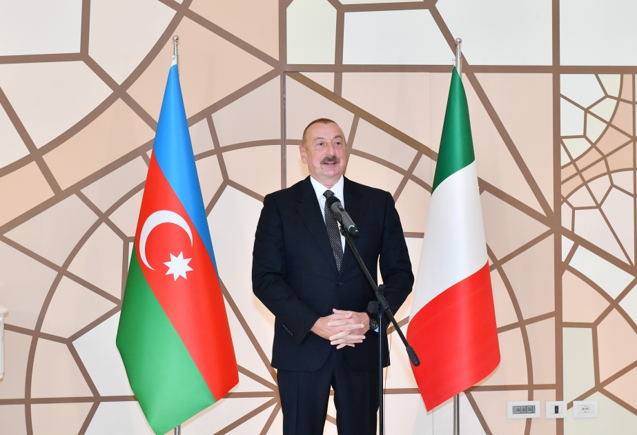 Presidente de Azerbaiyán: "Tenemos relaciones políticas y económicas muy fuertes con Italia"