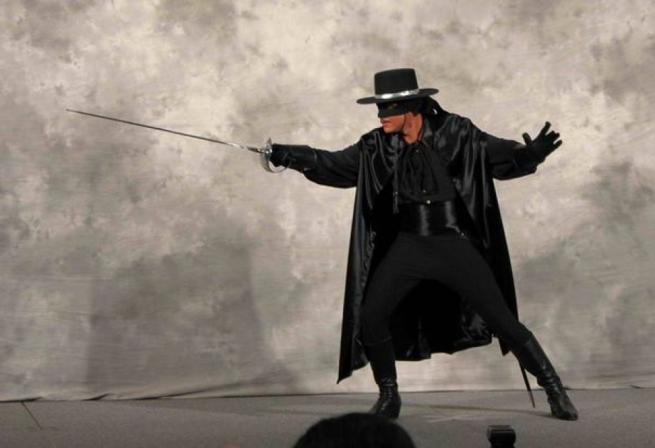 “Zorro” haqqında serial çəkilir