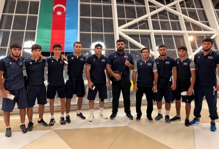 Çimərlik güləşçimiz Fərid Cabbarov dünya çempionu olub