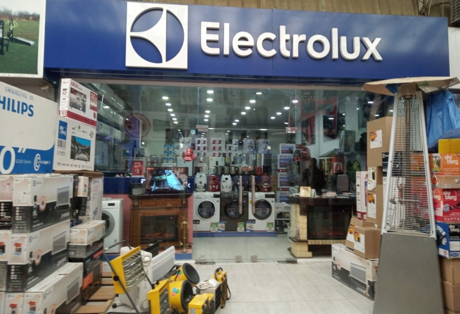 Electrolux leaves Russia, transfers business to local management