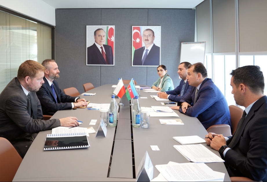 Polşa ilə iqtisadi əməkdaşlığın genişləndirilməsi müzakirə olunub