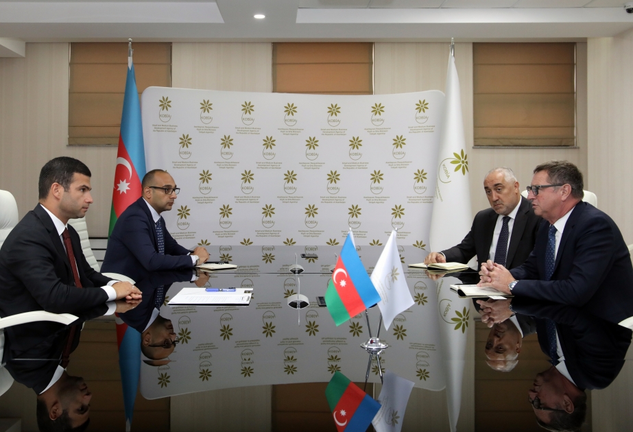 Chairman of Azerbaijan`s KOBIA meets with ADB expert