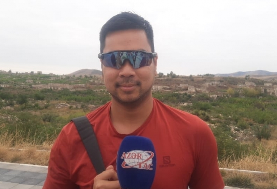 Thai traveler: There are a lot of ruins around here because of the war