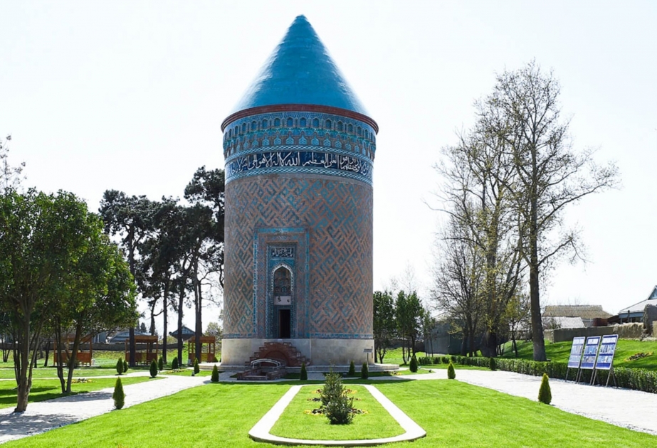Ahmad Nakhchivani - a prominent medieval Azerbaijani architecture