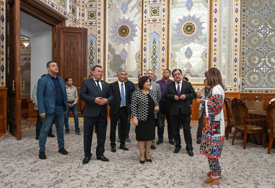 Парламентская делегация Азербайджана ознакомилась с достопримечательностями Душанбе