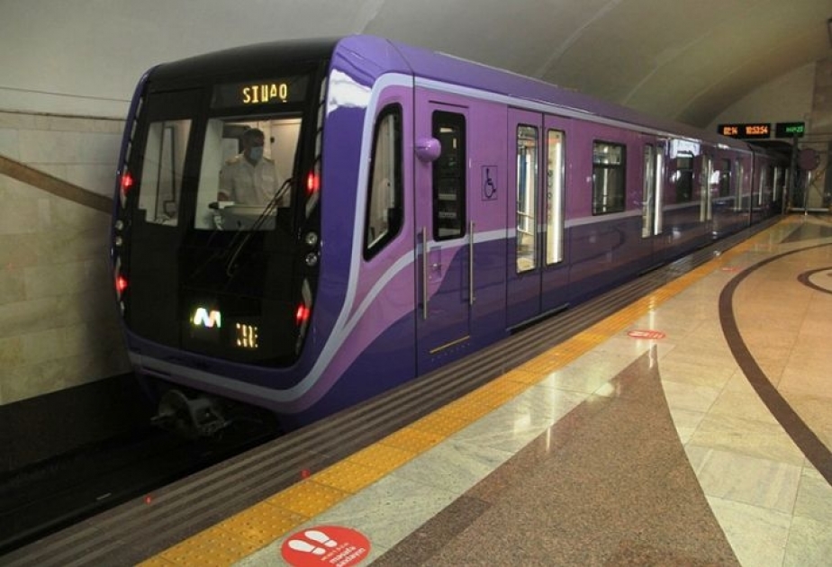 Metroda qatarların hərəkət qrafiki dəyişəcək