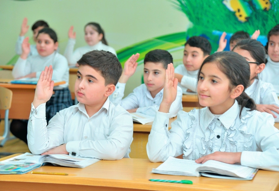 В новом учебном году в бакинских школах будет обучаться 484 тыс. 731 ученик