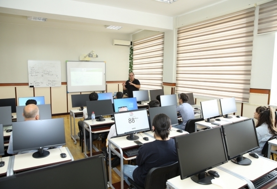 В Бакинском госуниверситете проведена летняя школа проекта «Erasmus+ KA2»