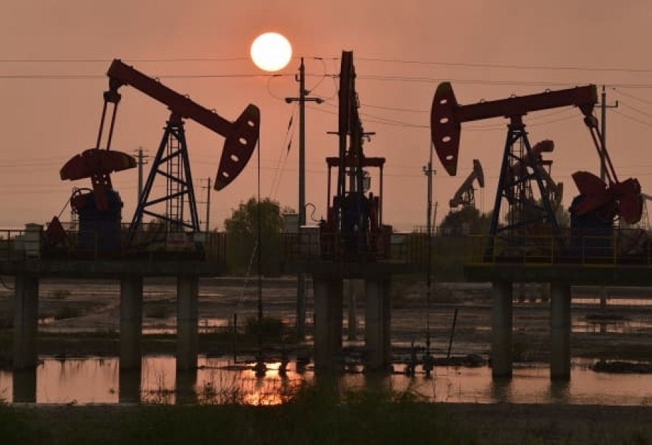 Цены на нефть снизились
