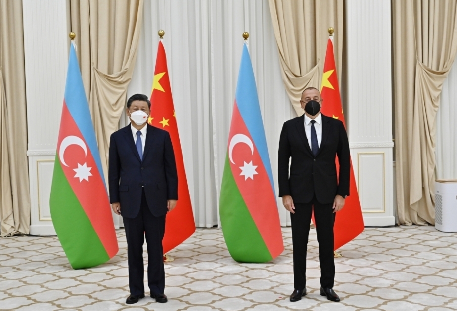 Presidente Ilham Aliyev: “Azerbaiyán desempeña un papel importante en el transporte entre China y Europa”