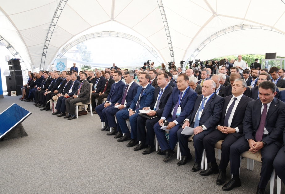 Shusha acoge un foro empresarial de Estados turcos sobre la reconstrucción y el desarrollo de la región de Karabaj