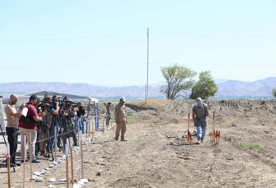Foreign media representatives view demining process in Azerbaijan’s Jabrayil district