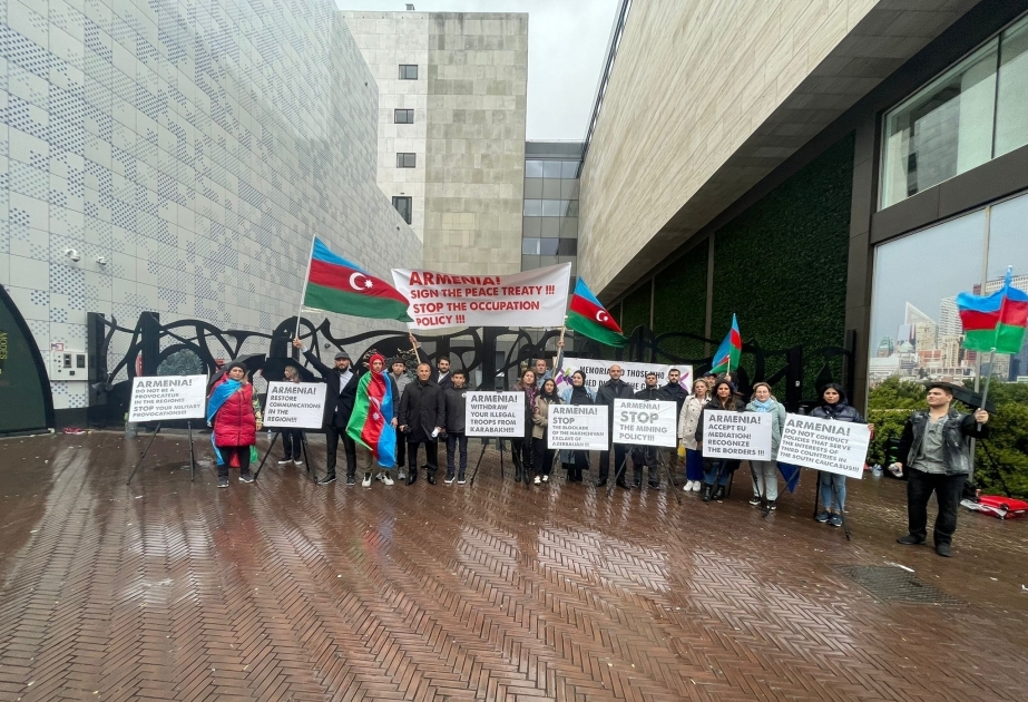 Los azerbaiyanos del mundo exigen el fin de las provocaciones armenias