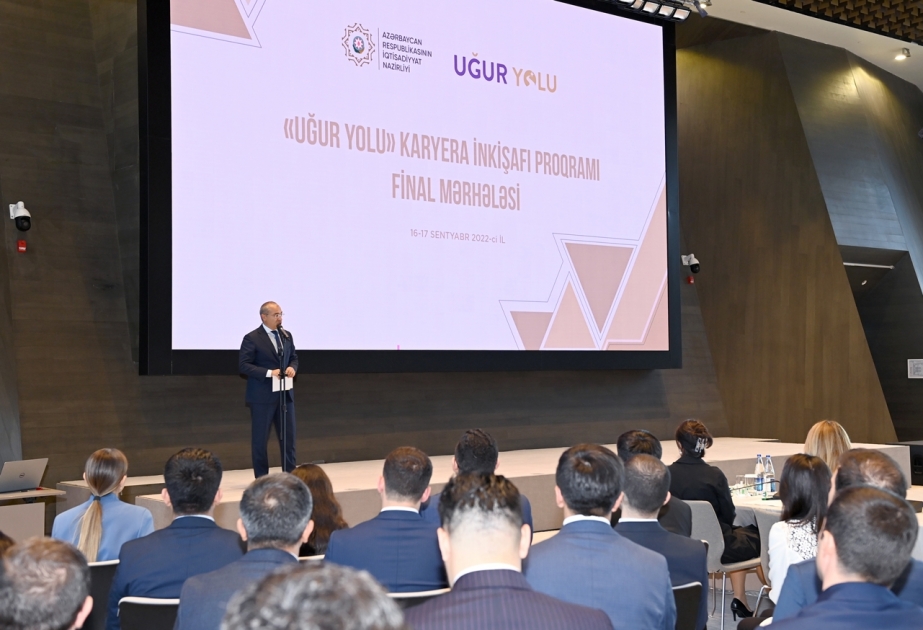 İqtisadiyyat Nazirliyində “Uğur yolu” karyera inkişafı proqramının final mərhələsi keçirilib