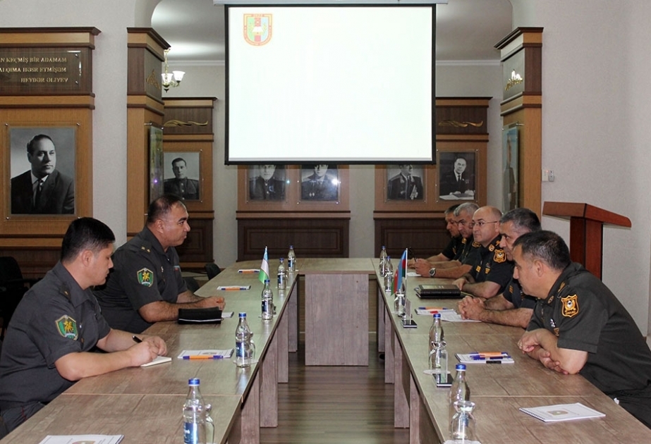 Azerbaijan, Uzbekistan discuss prospects for cooperation in field of military education