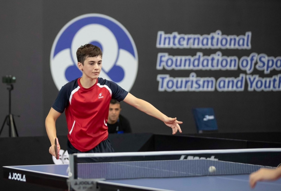 Stolüstü tennisçimiz beynəlxalq turnirin mükafatçısı olub