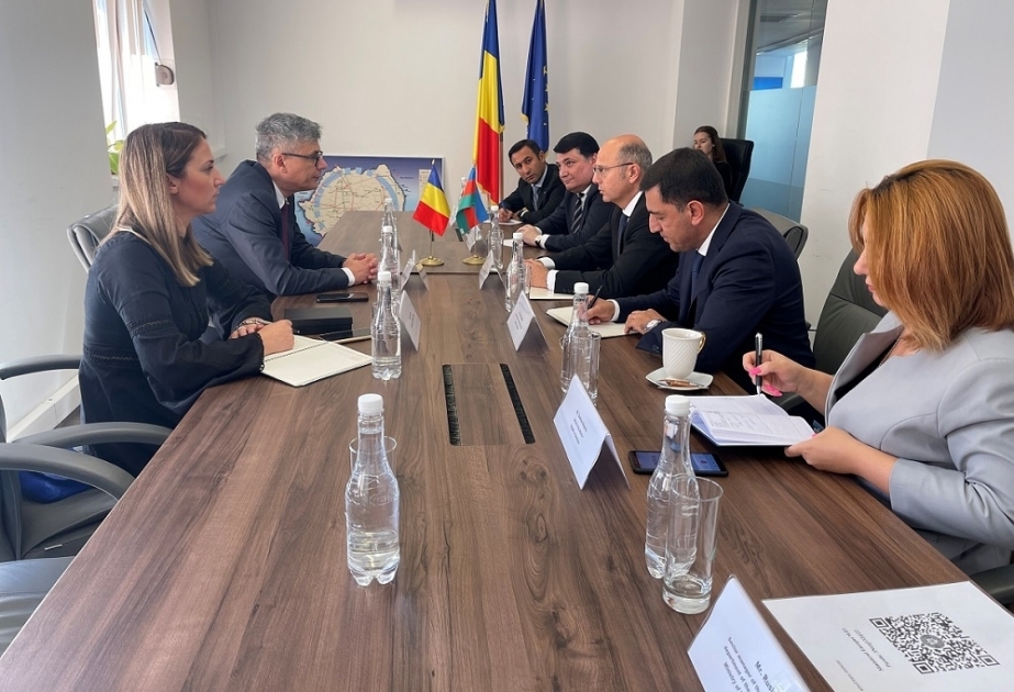 Azerbaijan, Romania discuss strategic partnership on energy