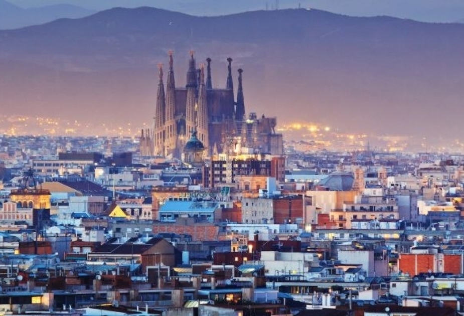 La comunidad azerbaiyana en Barcelona expresó su protesta contra algunos políticos que mantienen una posición sesgada a favor de los armenios