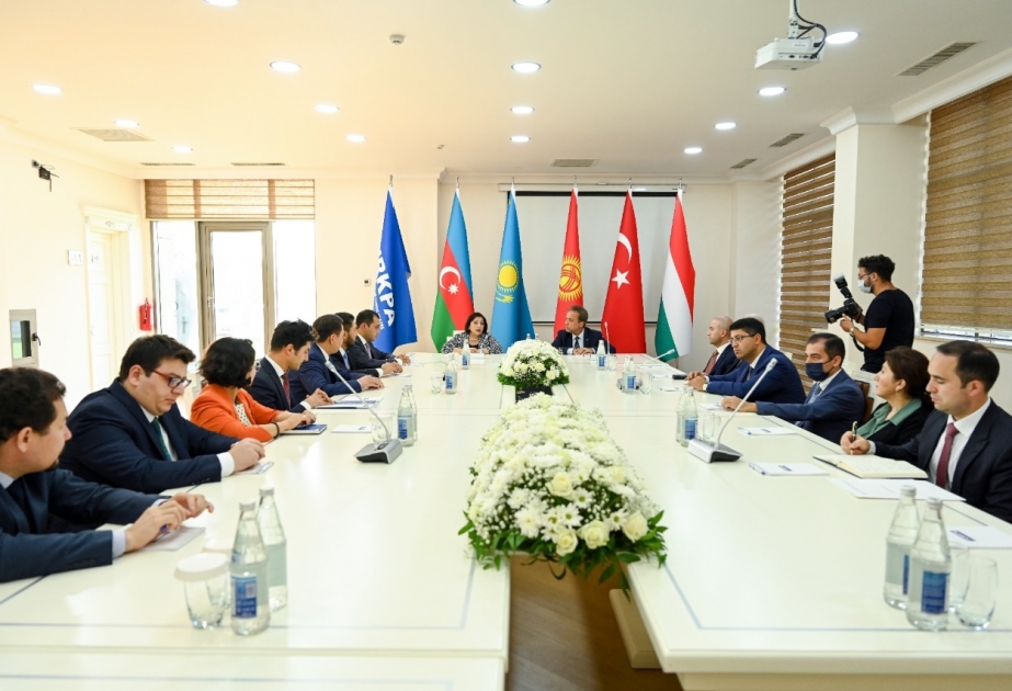 Milli Məclisin sədri TÜRKPA Katibliyinin fəaliyyəti ilə tanış olub