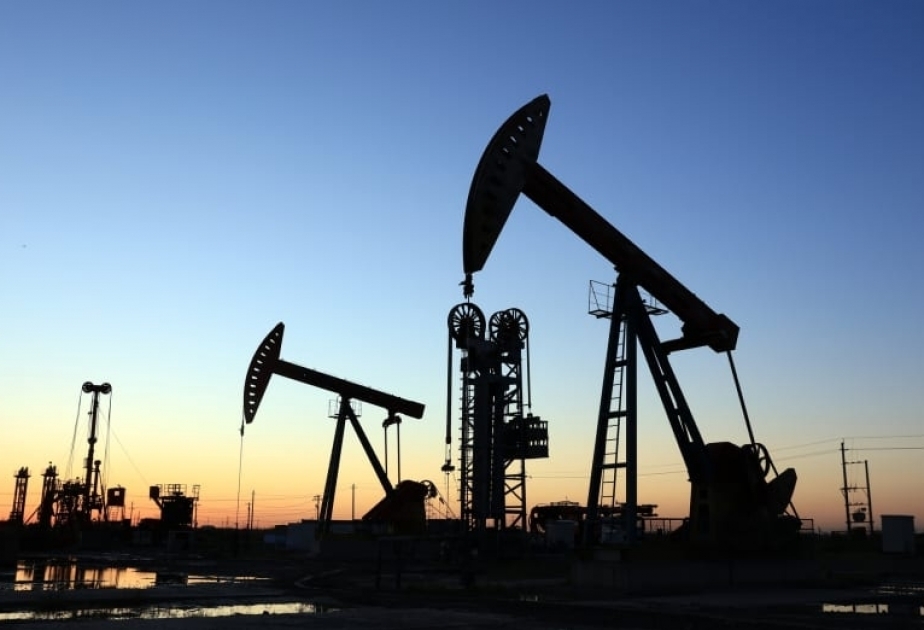 Цена барреля азербайджанской нефти составила 89,81 доллара
