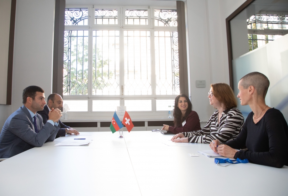 Azerbaiyán y Suiza debaten sobre las experiencias de apoyo a las PYMEs