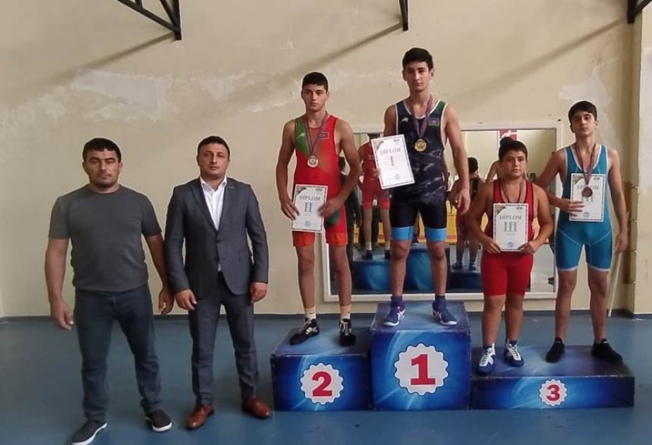 Sərbəst güləş üzrə açıq Bakı turnirinin qalibləri müəyyənləşib