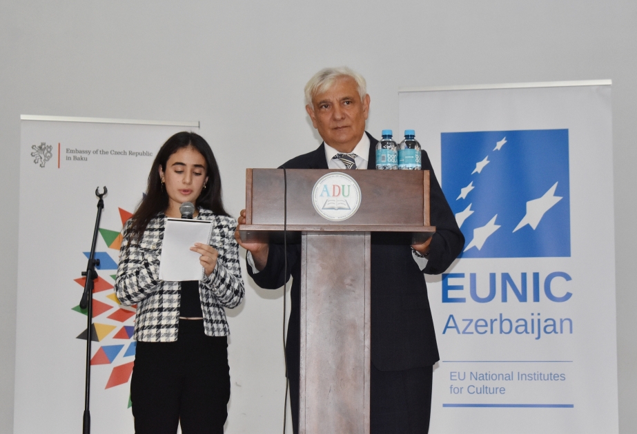 Se celebra el Día de las Lenguas Europeas en la Universidad de las Lenguas de Azerbaiyán