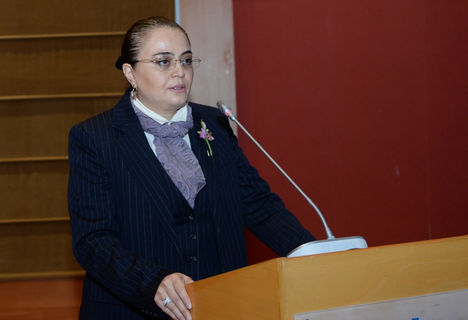 Səadət Yusifova: Beyin mərkəzləri hökumətlə vətəndaş cəmiyyəti arasında vasitəçi rolunu oynayır