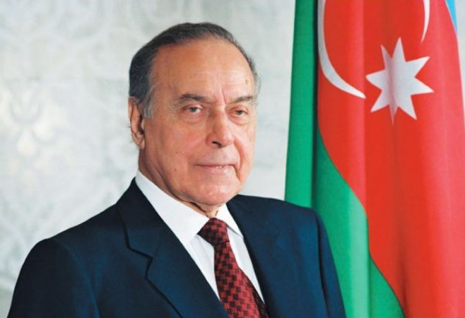 الرئيس إلهام علييف يعلن عام 2023م "عام حيدر علييف"