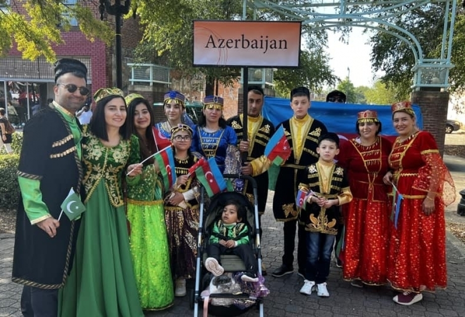 La diáspora azerbaiyana en Estados Unidos representó a nuestro país en el Festival Internacional de Folclore