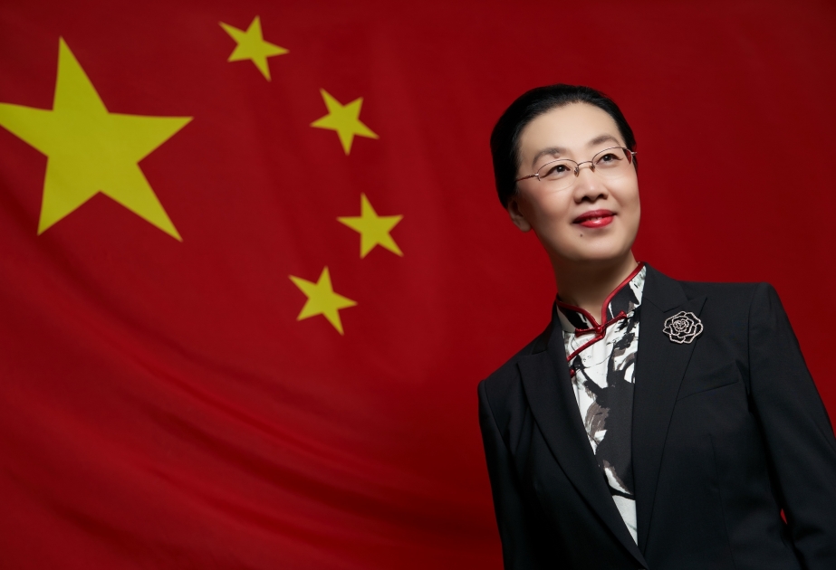 La embajadora Guo Min: 