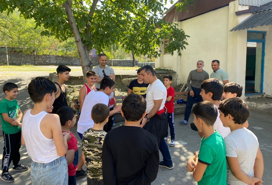 Azərbaycan Boks Federasiyasının nümayəndə heyəti Gəncə, Şəki və Qəbələdə olub