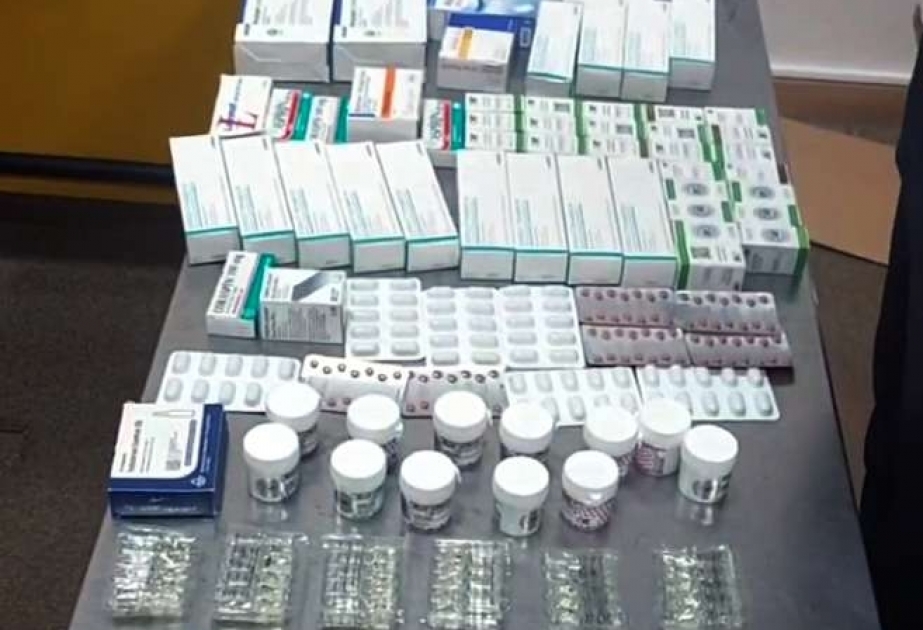 Müxtəlif markalı dərman preparatlarının qanunsuz yolla ölkə ərazisinə gətirilməsi cəhdinin qarşısı alınıb