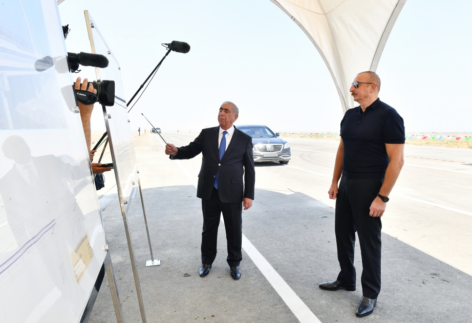 El Presidente de Azerbaiyán conoce las obras realizadas en la autopista Barda-Aghdam