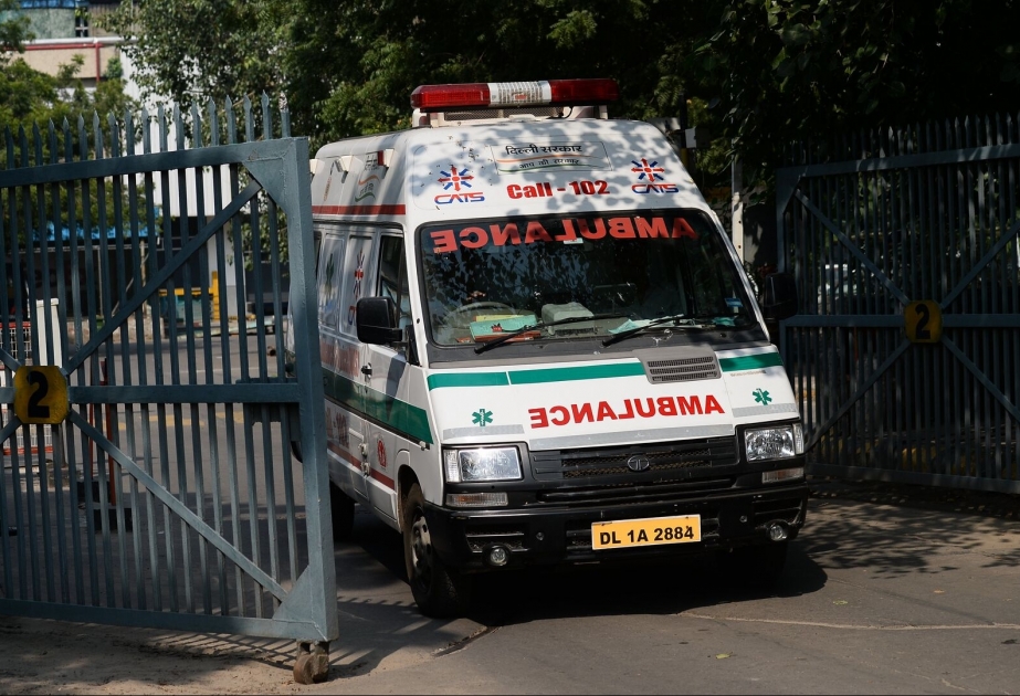 Hindistanda avtobusun dərəyə aşması nəticəsində 25 nəfər ölüb