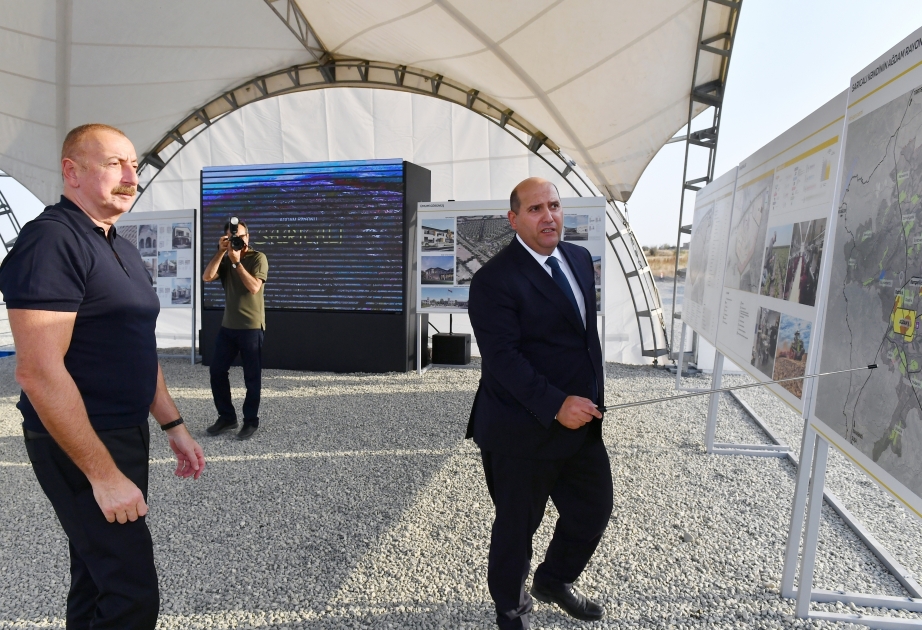 الرئيس إلهام علييف يضع حجر الأساس لقرية ساريجالي المحررة من الاحتلال الأرميني بمحافظة أغدام
