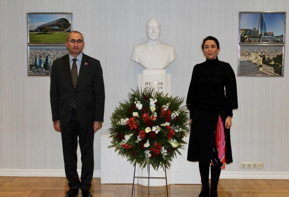 Ombudsman Latviyada rəsmi səfərdədir