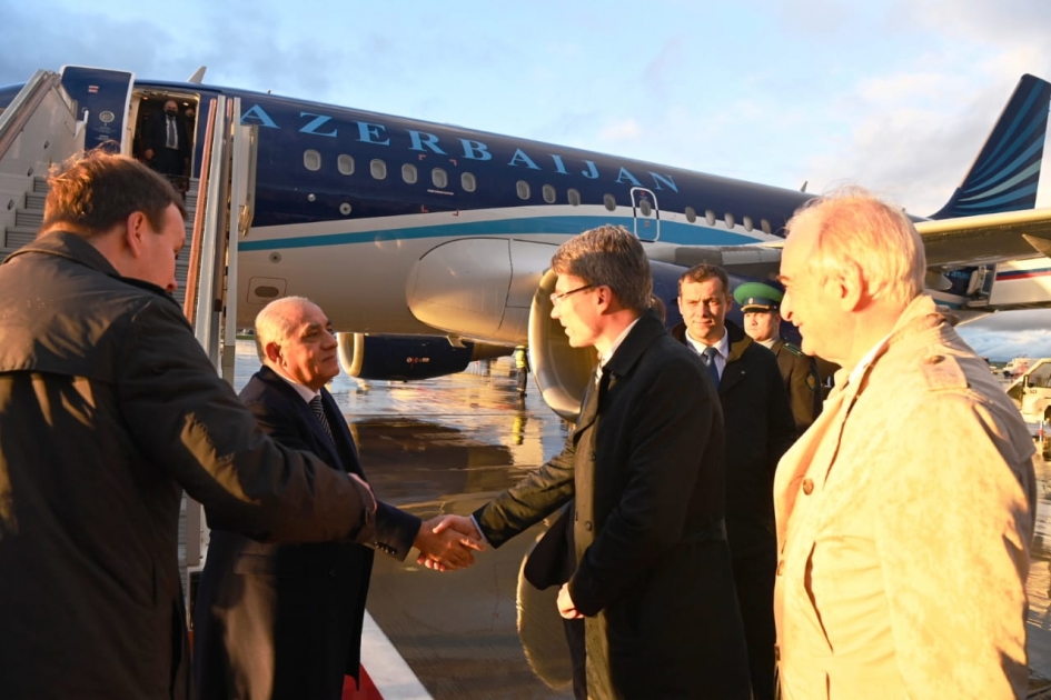 Primer ministro de Azerbaiyán se encuentra de visita de trabajo en Rusia