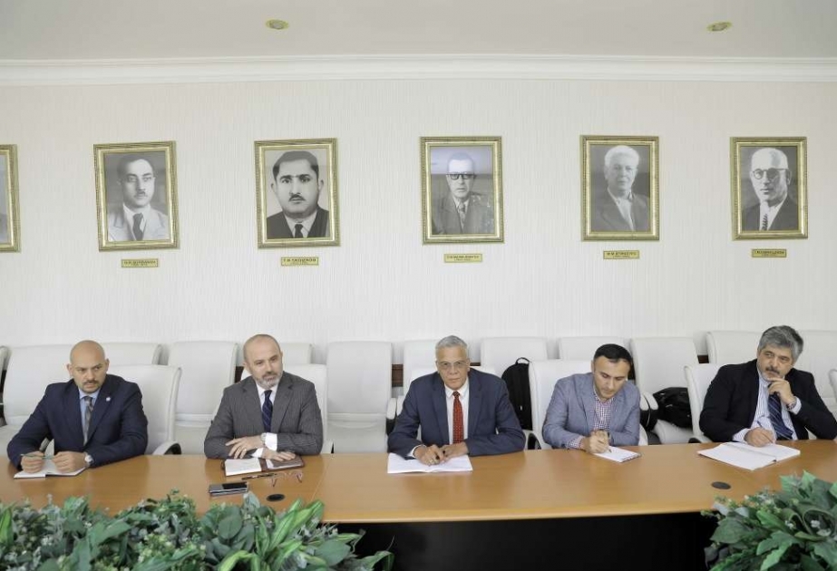 Tibb Universitetində ÜST-nin nümayəndələri ilə görüş keçirilib