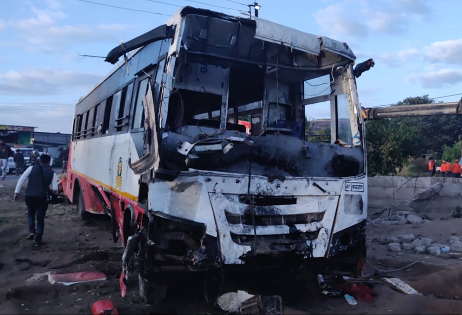 Hindistanda avtobus qəzasında 9 nəfər ölüb, 38 nəfər xəsarət alıb VİDEO   

