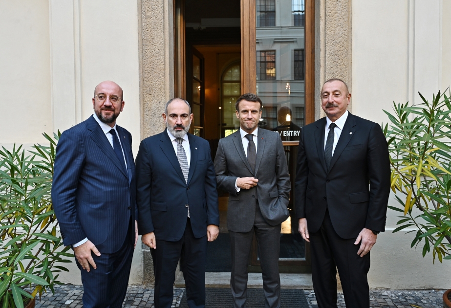 Praqada Prezident İlham Əliyevin Fransa Prezidenti, Avropa İttifaqı Şurasının Prezidenti və Ermənistanın baş naziri ilə görüşü keçirilib YENİLƏNİB VİDEO