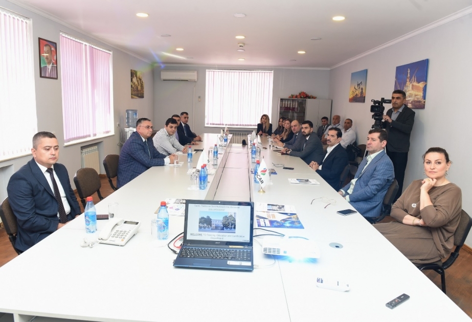 SOCAR-ın bir qrup əməkdaşı “Antikorrupsiya davranış modeli” təlimində iştirak ediblər