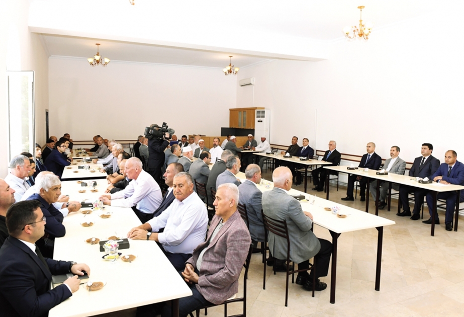 Naxçıvanda Peyğəmbərimizin mövludu qeyd edilib